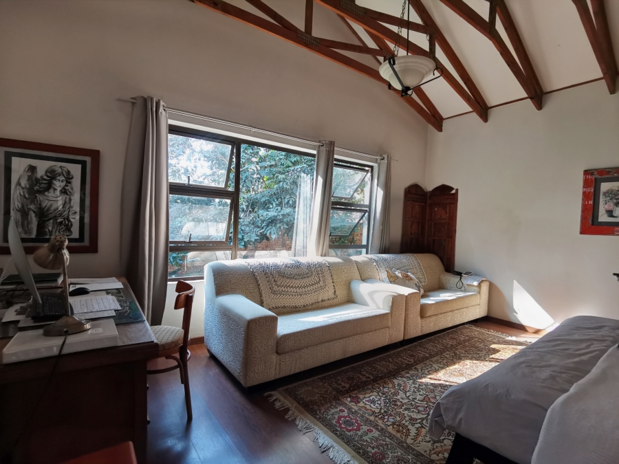 6 Bedroom Property for Sale in Cashan North West